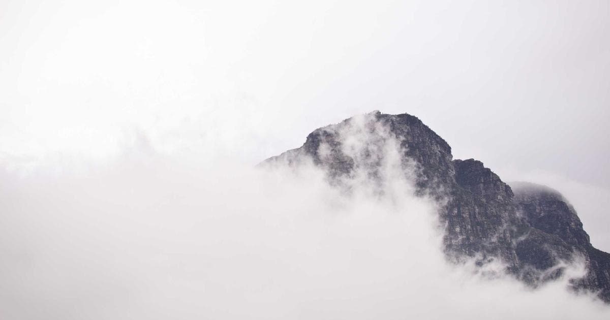 會 AI 的前端設計師薪水高 50%？市場數據與轉型指南